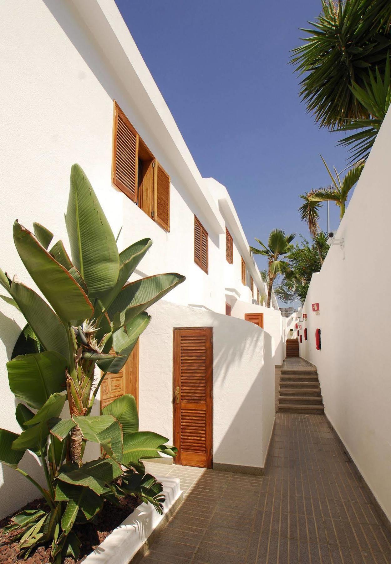 Apartamentos Montecarlo Puerto Rico  Exteriér fotografie